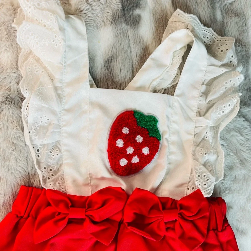 SHEIN Vibrant Red Ruffled Diaper Cover